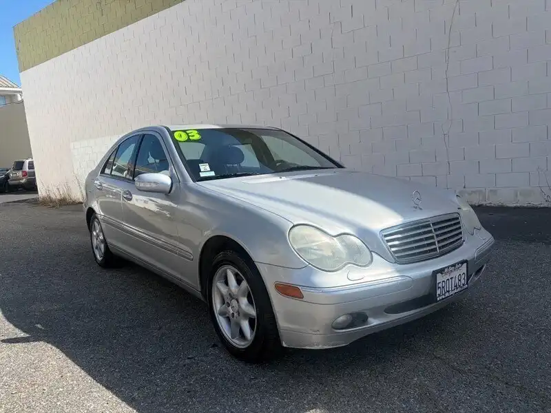 2003 Mercedes-Benz C-Class C320 4Matic's photo