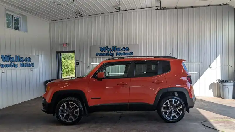2015 Jeep Renegade Latitude 4x4's photo