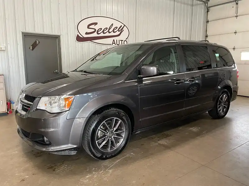 2017 Dodge Grand Caravan SXT's photo