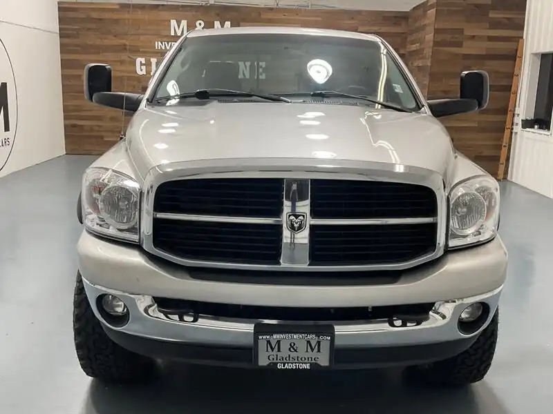 2006 Dodge Ram 3500 SLT 4X4 Quad Cab LWB DRW's photo
