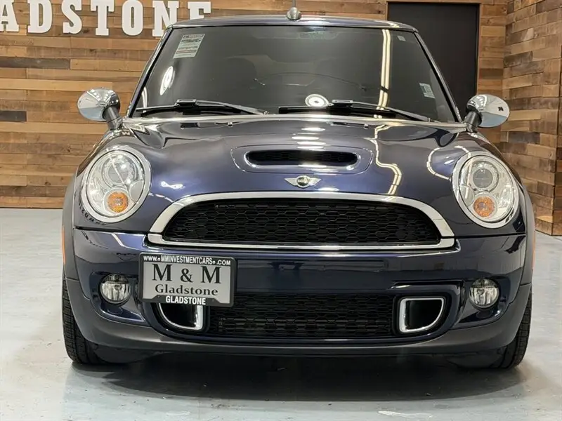 2014 MINI Cooper S photo 1