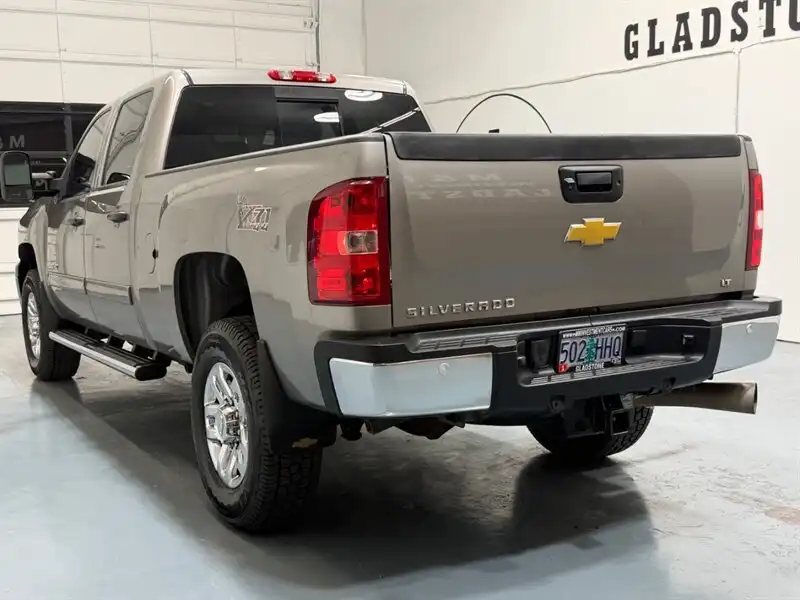 2012 Chevrolet Silverado HD 1LT 4WD Crew Cab SWB's photo