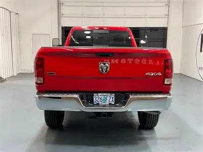 2012 RAM 2500 SLT 4X4 Regular Cab photo 2