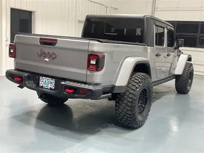 2020 Jeep Gladiator Rubicon photo 3
