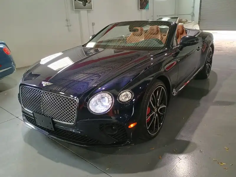 2020 Bentley Continental GT Convertible V8's photo