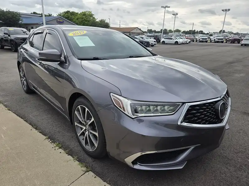 2019 Acura TLX 3.5 Auto's photo