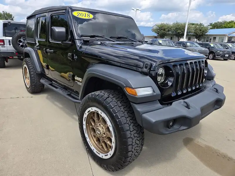 2018 Jeep Wrangler Sport's photo