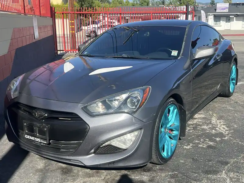 2014 Hyundai Genesis Coupe 2.0T R-Spec 6-Speed M/T's photo