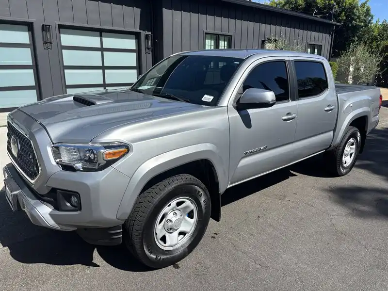 2018 Toyota Tacoma TRD Sport Double Cab 4x2 V6 Auto SB's photo