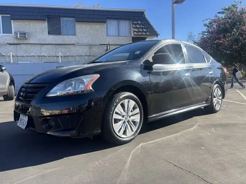 2014 Nissan Sentra 1.8 SR CVT's photo