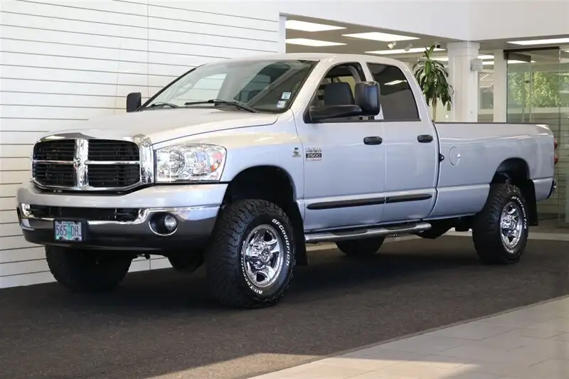 2007 Dodge Ram 2500 ST 4X4 Quad Cab SWB's photo