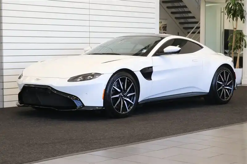 2020 Aston Martin Vantage 4.0 V8's photo
