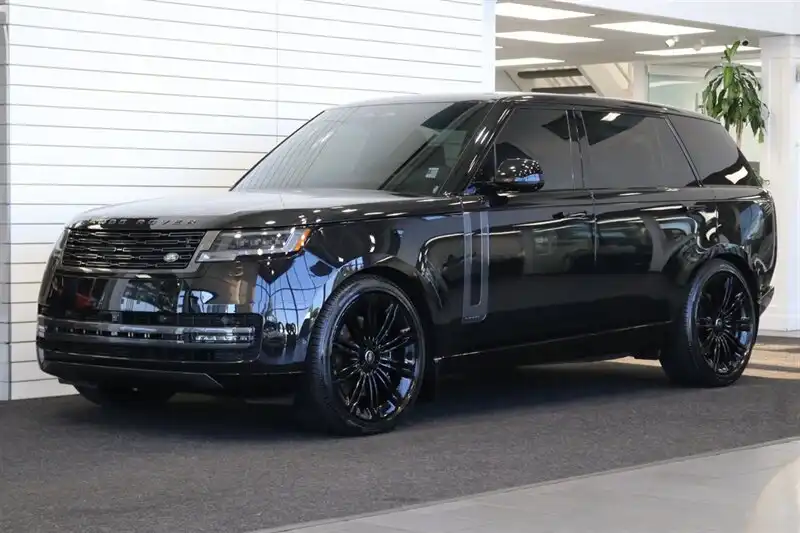 2025 Land Rover Range Rover 4.4 Autobiography LWB 7's photo