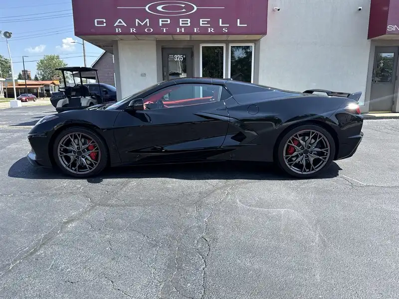 2024 Chevrolet Corvette Stingray Convertible 3LT's photo