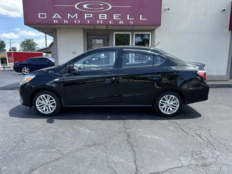 2022 Mitsubishi Mirage LE CVT's photo