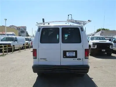 2013 Ford E-Series E-150 Van photo 3
