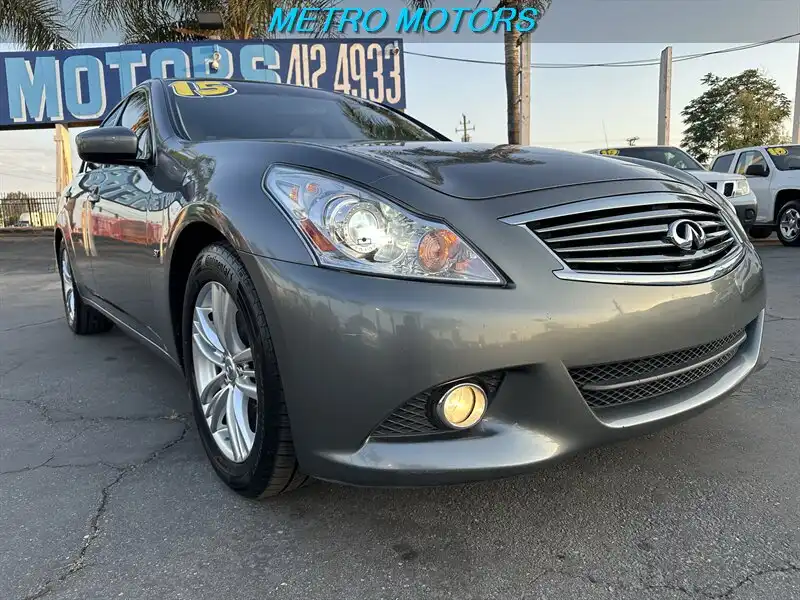 2015 INFINITI Q40 3.7's photo
