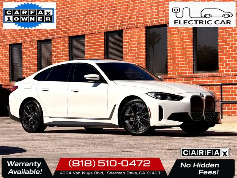 2023 BMW i4 eDrive35's photo