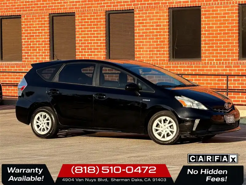 2012 Toyota Prius v Three's photo