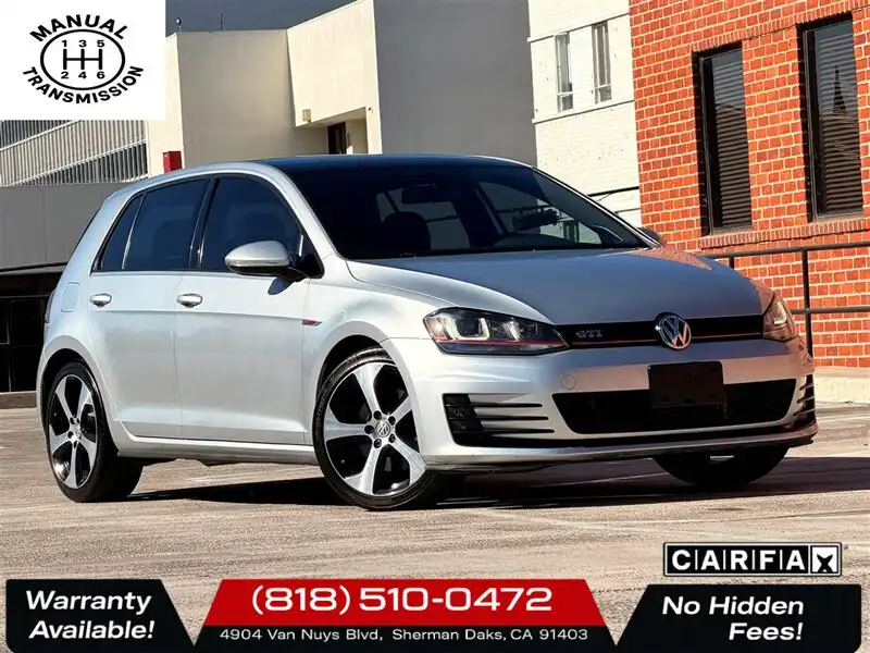 2016 Volkswagen Golf GTI 2.0T SE 4-door PZEV's photo