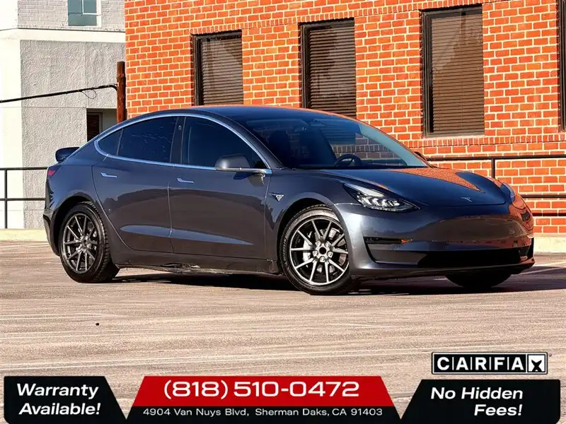 2018 Tesla Model 3 Long Range's photo