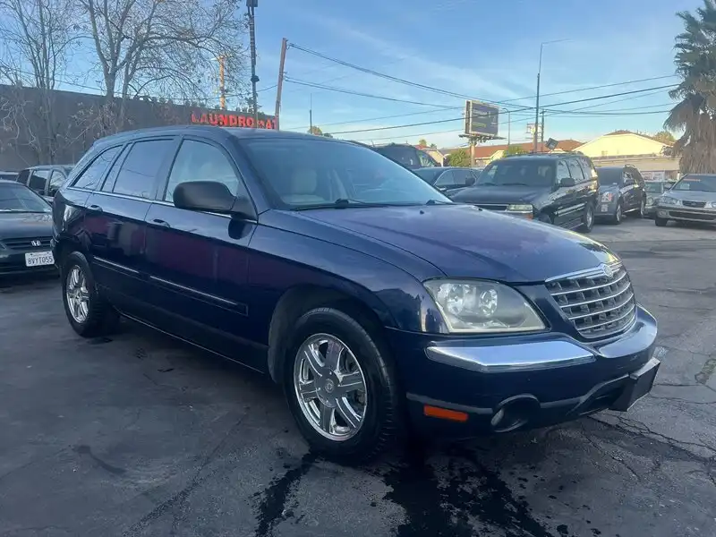2006 Chrysler Pacifica Touring's photo