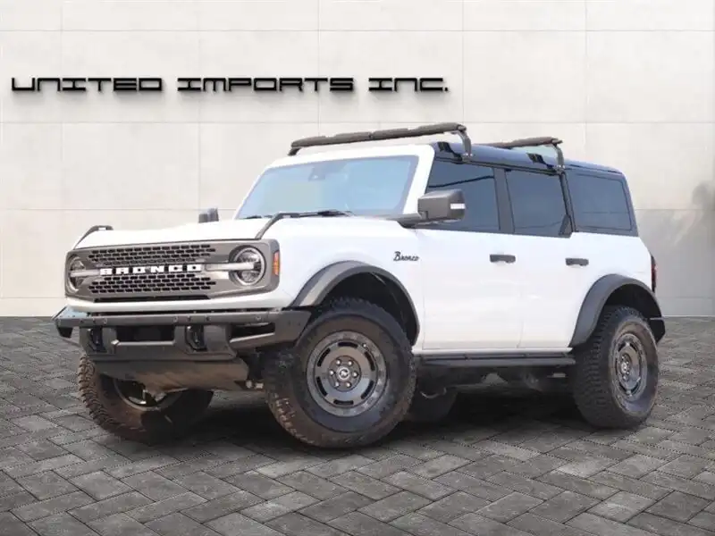 2024 Ford Bronco Badlands 4x4's photo