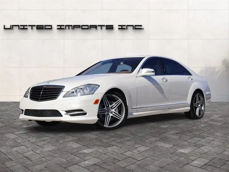 2010 Mercedes-Benz S-Class S550's photo