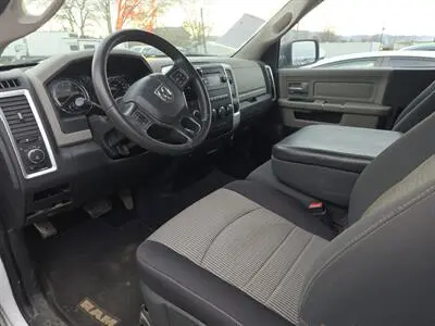 2012 RAM 1500 SLT 4x4 Regular Cab SWB photo 4