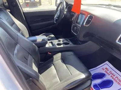 2020 Dodge Challenger SXT Auto photo 4