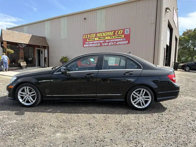 2014 Mercedes-Benz C-Class C300 Luxury 4MATIC's photo