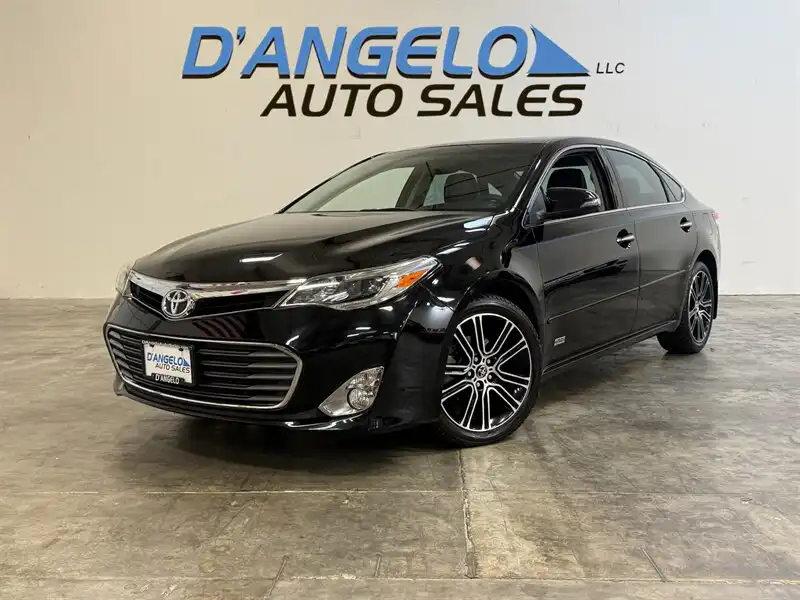 2015 Toyota Avalon XLE Touring Sport Edition's photo