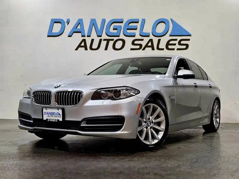 2014 BMW 5 Series 535d Sedan's photo