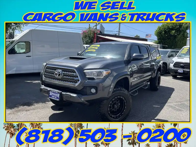 2017 Toyota Tacoma TRD Sport Double Cab V6 4WD V6 Auto Long Bed's photo