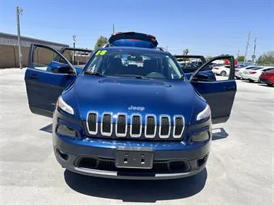 2018 Jeep Cherokee Latitude 4X4 photo 4