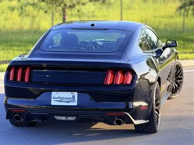 2015 Ford Mustang GT Coupe Premium photo 5