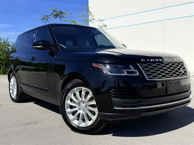 2018 Land Rover Range Rover 3.0 HSE's photo