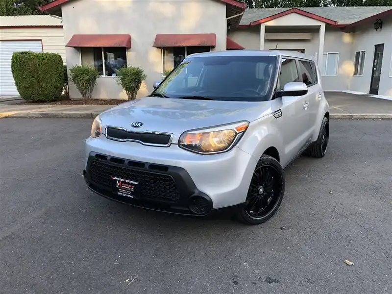 2015 Kia Soul 1.6 Base Auto 5-Door's photo