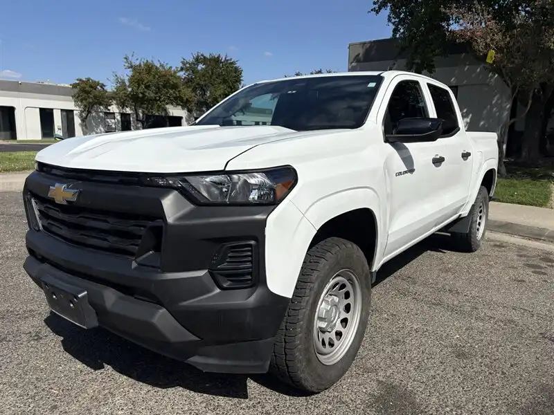 2023 Chevrolet Colorado Work Truck 4WD Crew Cab Short Box's photo
