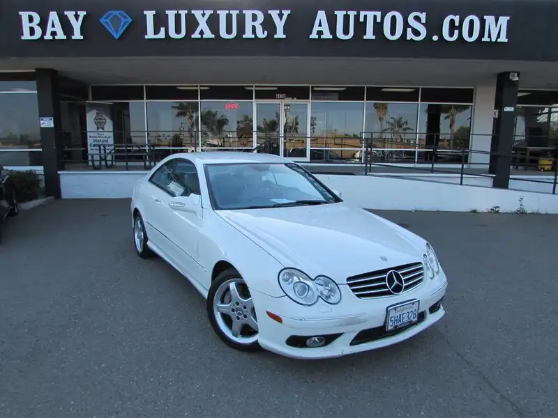2004 Mercedes-Benz CLK-Class CLK500 Coupe's photo