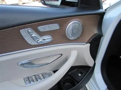 2021 Mercedes-Benz E-Class E350 photo 5