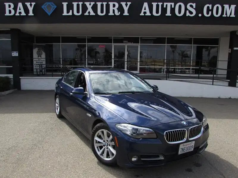 2015 BMW 5 Series 528i Sedan M Sport Line's photo