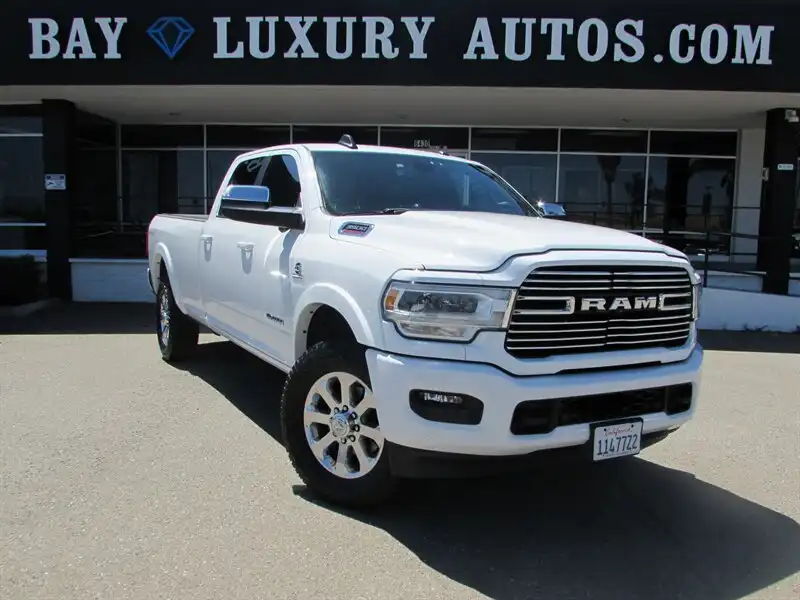 2019 RAM 3500 Laramie 4X4 Crew Cab LWB's photo
