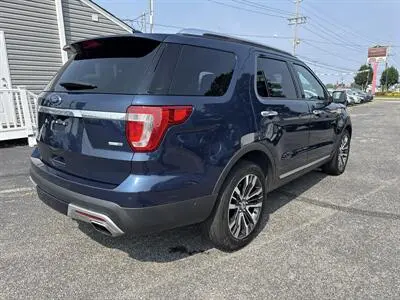 2017 Ford Explorer Platinum 4WD photo 3