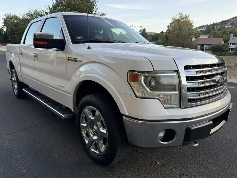 2013 Ford F-150 Lariat 4x4 SuperCrew 145-in's photo