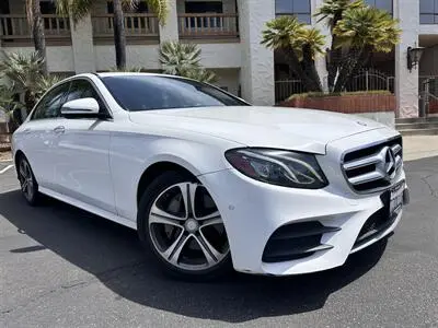 2017 Mercedes-Benz E-Class E300 photo 4
