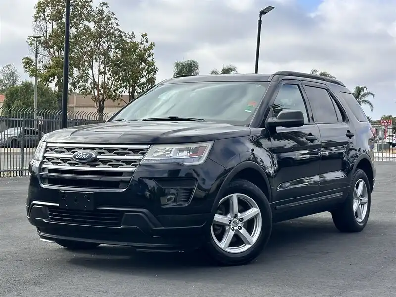 2019 Ford Explorer Base FWD's photo