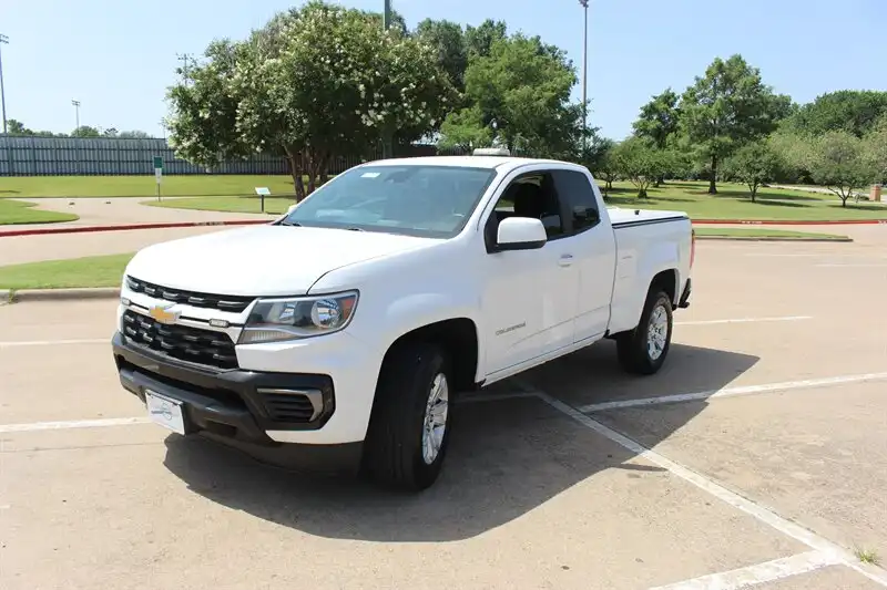 2022 Chevrolet Colorado 2WD LT Extended Cab's photo