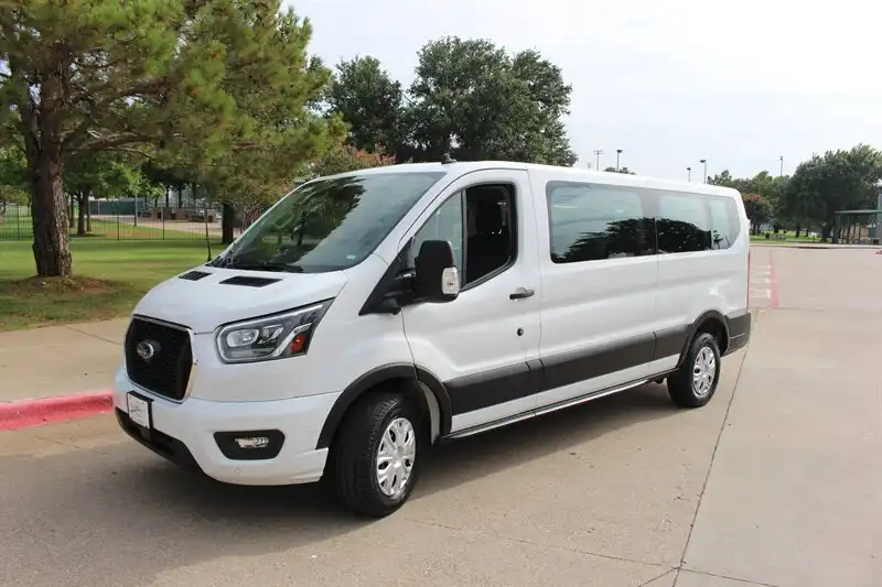 2023 Ford Transit 350 XLT Low Roof Sliding Pass. 148's photo