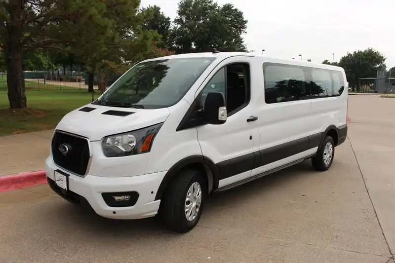 2025 Ford Transit 350 XLT Low Roof Sliding Pass. 148's photo